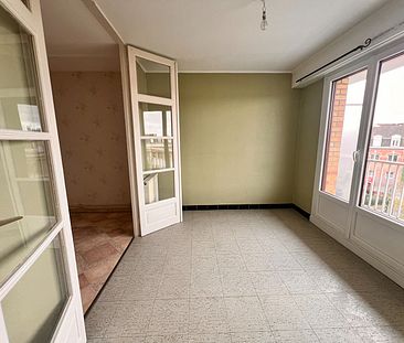 Appartement 2 pièces de 42 m2 - Armentières - Photo 2