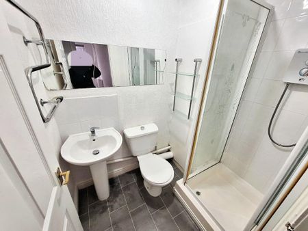 1 bedroom apartment to rent - Photo 4