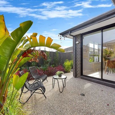 333 Peachey Road - Photo 1