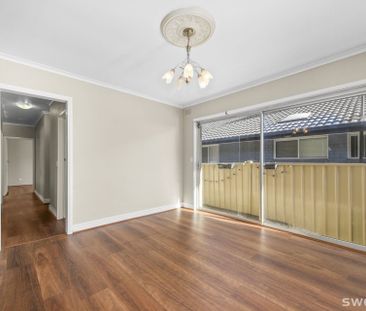 Perfectly Placed Family Home. - Photo 4