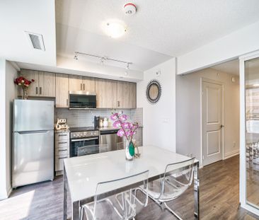 For Lease - 20 Meadowglen Place Unit# 334, Toronto, Ontario - Photo 5