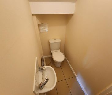 3 bedroom detached house to rent - Photo 5