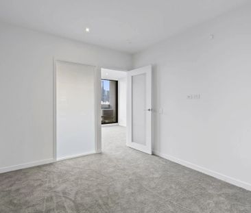 1-BED 1-BATH, UN-FURNISHED, NO SHORT-TERM OPERATORS - Photo 5