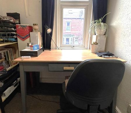 4 bedroom house to rent - Photo 3