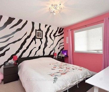 For Lease - 1307 Brandon Terrace, Milton, Ontario - Photo 2