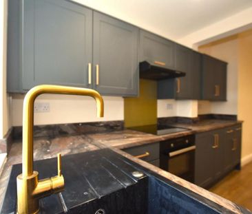 2 bedroom house to rent - Photo 1