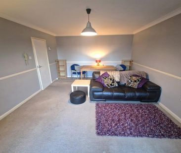 2 Bedroom Apartment To Let - Photo 2