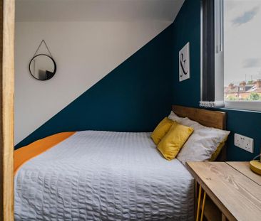 1 bedroom in a house share to rent - Photo 6