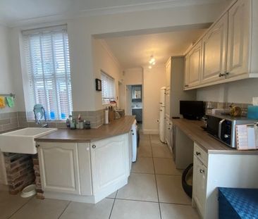 Wolverhampton Road, Cannock, WS11, Property for rent - Photo 5