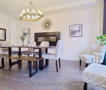 For Lease - 45 Duncombe Lane, Richmond Hill, Ontario - Photo 3