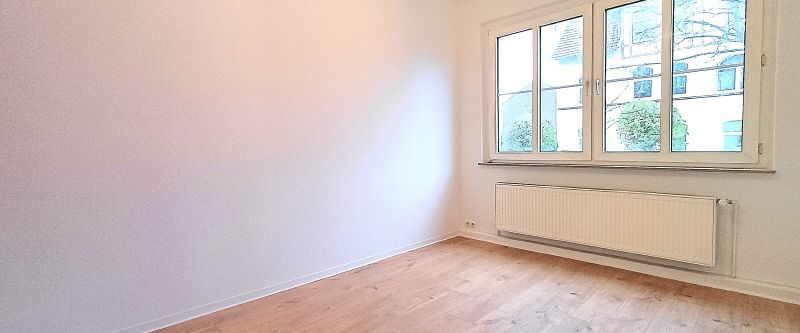 Hübsche Erdgeschosswohnung mit Badewanne - Foto 1