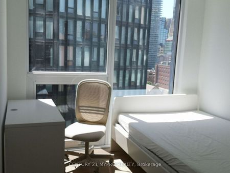 For Lease - 82 Dalhousie Street Unit# 1703, Toronto, Ontario - Photo 3