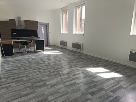 Location Appartement 3 pièces 57m² CAMBRAI 59400 - Photo 3