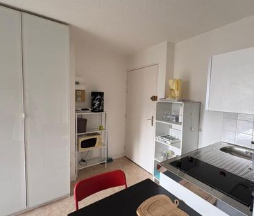 Location Appartement 1 pièce Meublé 18m² BREST 29200 - Photo 6