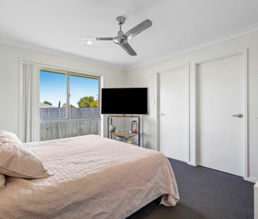 Close to the Highway - Photo 2