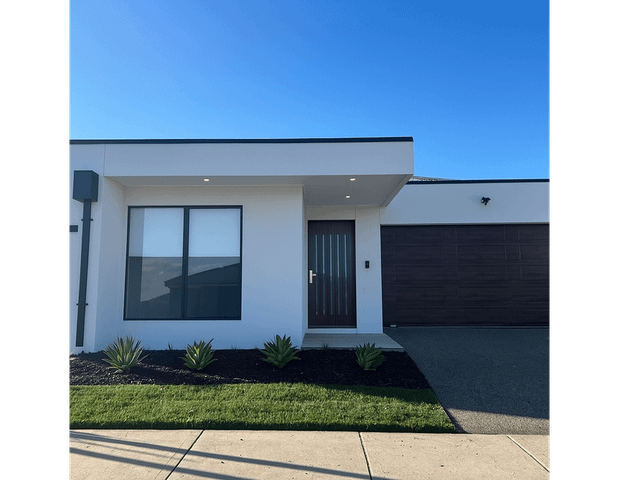 Brand New 4-Bedroom Home for Rent - Luxury Living at Its Best !!! - Photo 1