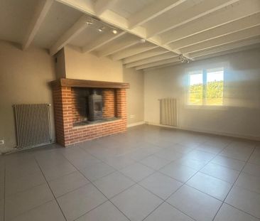 Location Maison 5 pièces 133m² PUYGOUZON 81990 - Photo 1