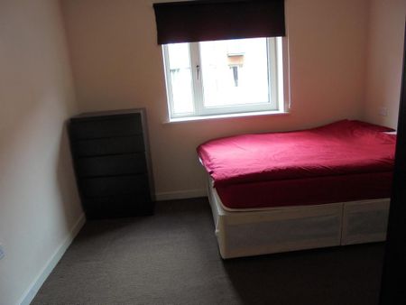 2 bedroom apartment to rent - Photo 4