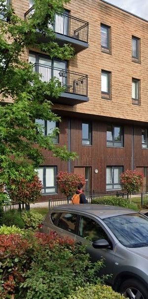 1 Bed Flat, Campbell Court, SE9 - Photo 1