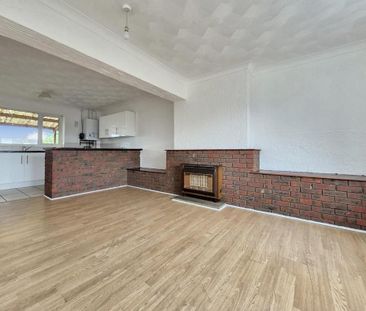 3 bedroom maisonette to rent - Photo 1