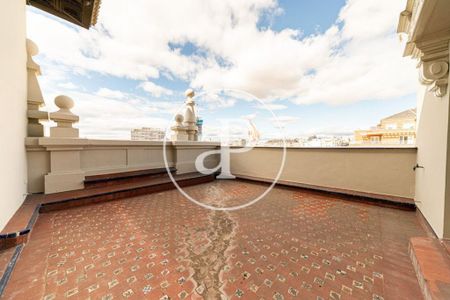 Luxury Duplex for rent in Madrid, Spain - Photo 4