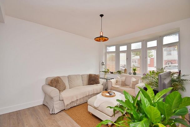 5 bedroom terraced house to rent - Photo 1