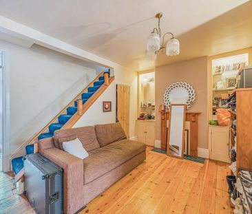 2 bedroom terraced house to rent - Photo 1