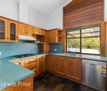 10 Ebor Crescent, 5159, Aberfoyle Park Sa - Photo 5