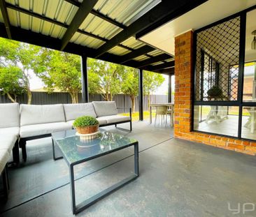 Family-Friendly 4-Bed Home on Spacious Block in Ormeau - Photo 2
