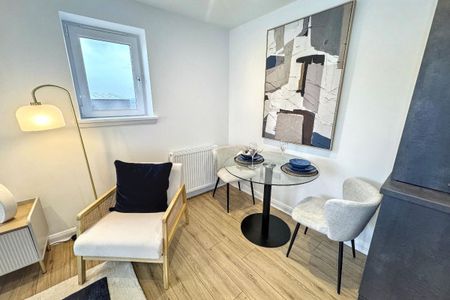 1 Bed, Apartment - Photo 5