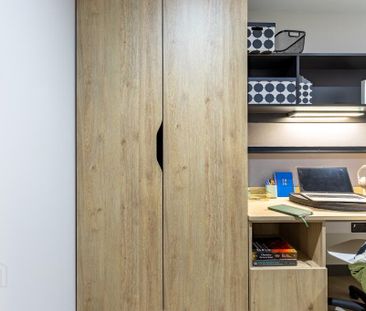 Premium Plus En Suite, Biscuit Factory, 140 Little Donegall St, Bel... - Photo 2