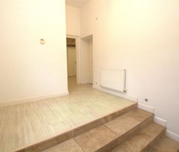 2 bedrooms Apartment for Sale - Photo 4