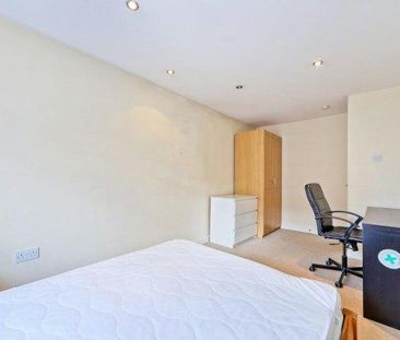 4 bedroom house share to rent - Photo 3