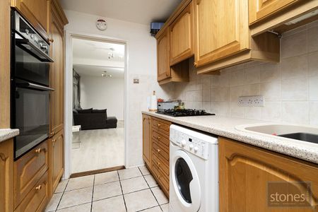 Merridene, London - Photo 3