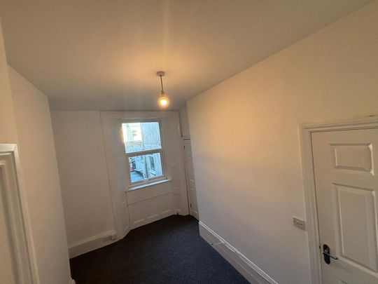 79 Embankment Road, Flat 2 - Photo 1