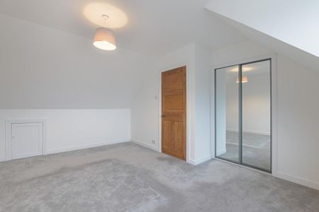 3 bedroom semi-detached house to rent - Photo 4