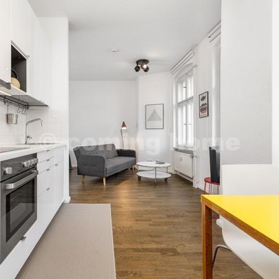 Lichtdurchflutet & in toller Lage - Photo 1