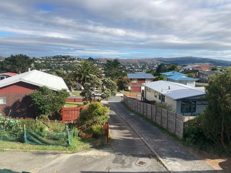 35A Edgecombe Street, Newlands - Photo 3