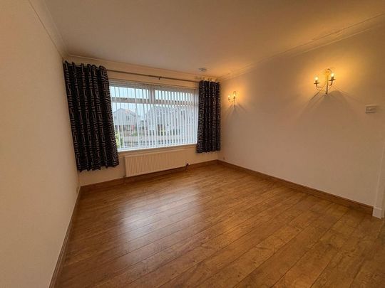 2 bedroom bungalow to rent - Photo 1