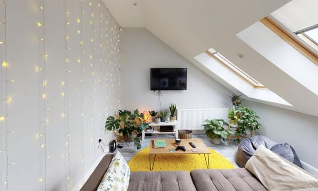 2 bedroom flat to rent - Photo 1