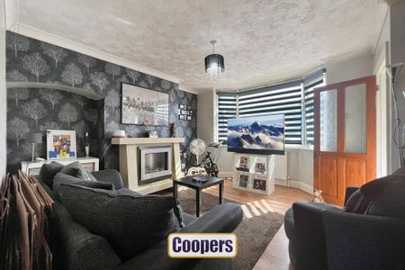 3 bedroom terraced house to rent - Photo 2