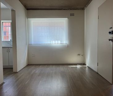 Rare Ground-Floor Unit Located in Cabramatta! - Photo 1