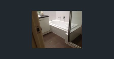 Lovely spacious 3 x 2 villa , lounge and family rooms - Photo 5