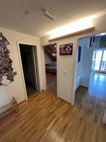 APPARTEMENT DE 2 PIÈCES À EGLISAU (ZH), MEUBLÉ, TEMPORAIRE - Foto 3