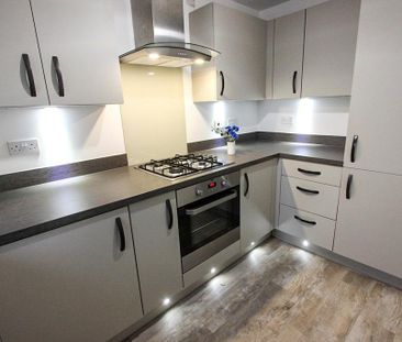 2 bedroom terraced house to rent - Photo 6