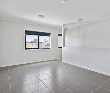 18 Damask Way, Mernda, Vic 3754 - Photo 4