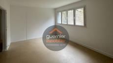 Location Appartement 6 pièces 105m² - Photo 3