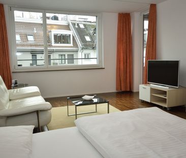 Charmantes 1,5-Zimmer-Wohnung mit Balkon im Seefeld-Bezirk von Zürich - Photo 1