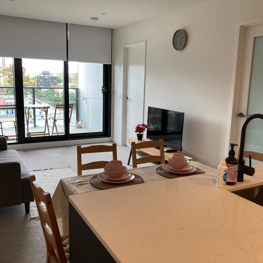 508/39 Park Street SOUTH MELBOURNE - Photo 1