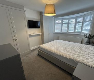 3 bedroom semi-detached house to rent - Photo 3
